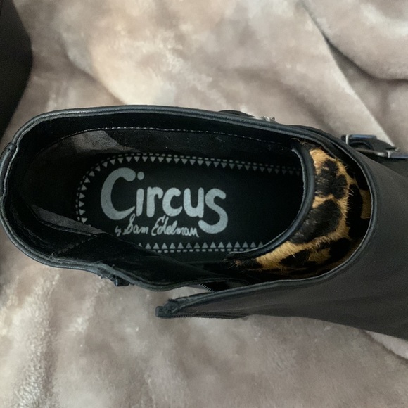 Circus by Sam Edelman Black Leopard Ankle Booties - Picture 9 of 10